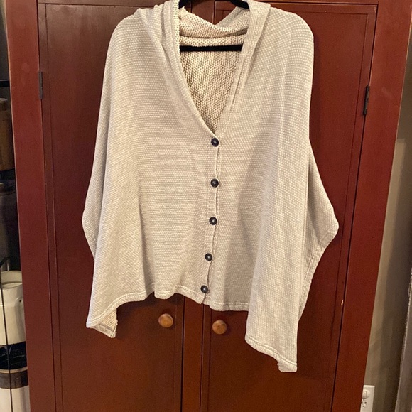 evy's tree Sweaters - Gray poncho